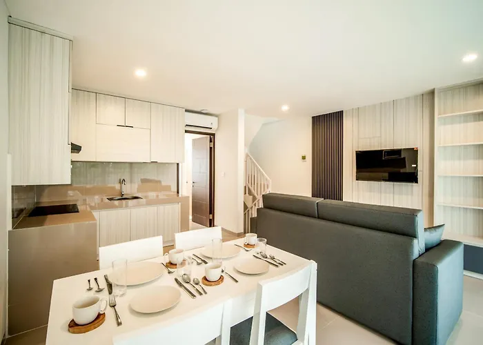 Artha By Fays Hospitality *